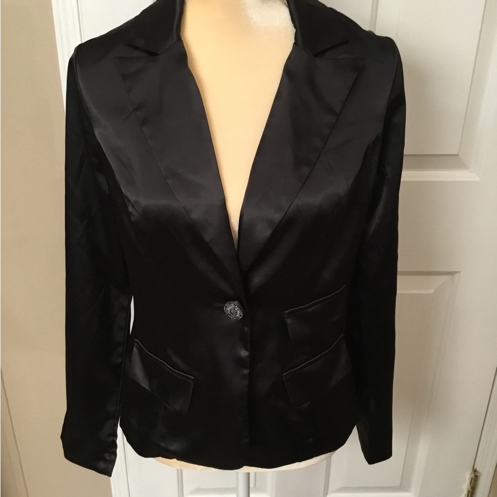 Black shiny preowned blazer.  Size PMedium
